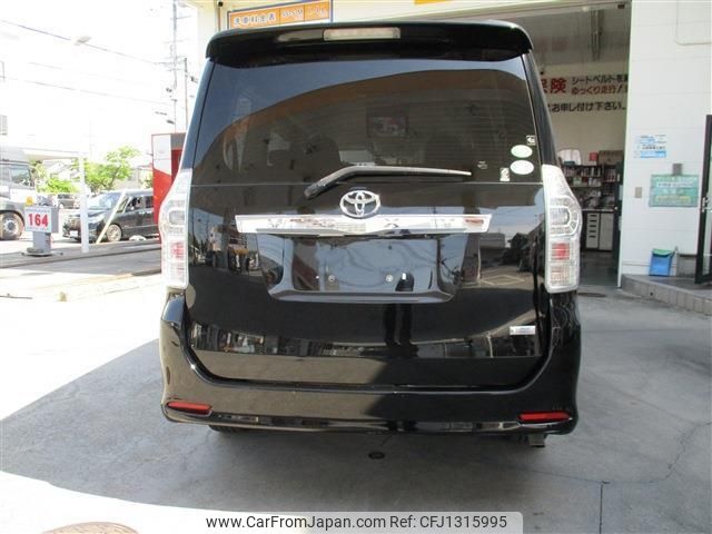 toyota voxy 2013 -TOYOTA--Voxy ZRR70W--0551052---TOYOTA--Voxy ZRR70W--0551052- image 2