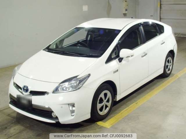 toyota prius-phv 2013 -TOYOTA--Prius PHV DLA-ZVW35--ZVW35-3044749---TOYOTA--Prius PHV DLA-ZVW35--ZVW35-3044749- image 1