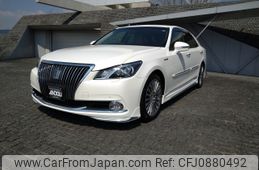 toyota crown-majesta 2014 -TOYOTA--Crown Majesta DAA-GWS214--GWS214-6006940---TOYOTA--Crown Majesta DAA-GWS214--GWS214-6006940-