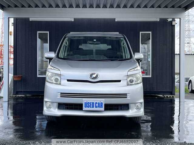 2007 Toyota Voxy DBA-ZRR75W 4WD - Car Price $2,544