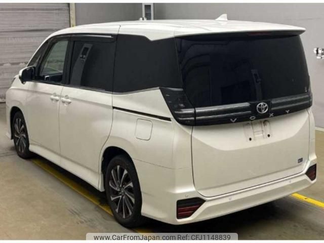 toyota voxy 2022 quick_quick_6BA-MZRA90W_0016604 image 2
