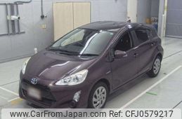 toyota aqua 2015 -TOYOTA--AQUA DAA-NHP10--NHP10-2436070---TOYOTA--AQUA DAA-NHP10--NHP10-2436070-