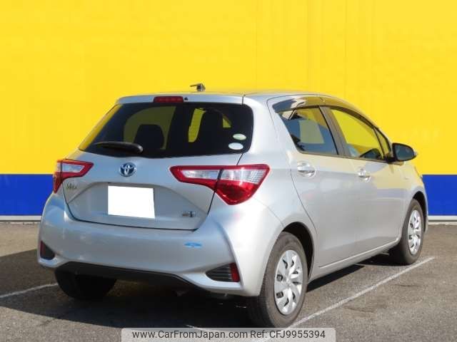 toyota vitz 2017 -TOYOTA--Vitz DAA-NHP130--NHP130-2016792---TOYOTA--Vitz DAA-NHP130--NHP130-2016792- image 2