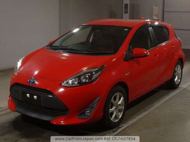 toyota aqua 2018 CFJ1637854 image 1