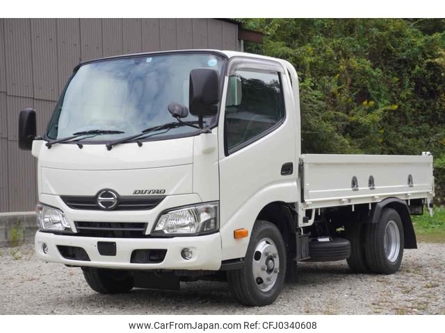 hino dutro 2018 GOO_NET_EXCHANGE_0230013A30241016W003 image 1