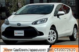 toyota aqua 2022 -TOYOTA--AQUA 6AA-MXPK11--MXPK11-2049538---TOYOTA--AQUA 6AA-MXPK11--MXPK11-2049538-