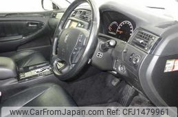 toyota crown 2004 NIKYO_LF68784