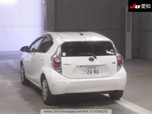 toyota aqua 2013 -TOYOTA 【多摩 504ﾃ2646】--AQUA NHP10--6109474---TOYOTA 【多摩 504ﾃ2646】--AQUA NHP10--6109474- image 2