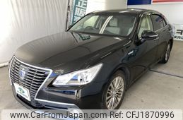 toyota crown 2015 CFJ1870996