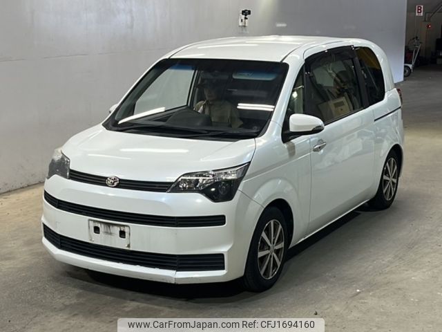 toyota spade 2014 CFJ1694160 image 1