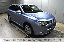 mitsubishi outlander-phev 2014 CFJ1671069