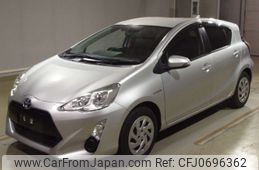 toyota aqua 2017 -TOYOTA--AQUA NHP10-6575747---TOYOTA--AQUA NHP10-6575747-