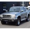 toyota hilux-sports-pick-up 2003 GOO_NET_EXCHANGE_0206702A30250607W001 image 2