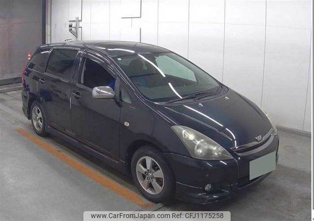 toyota wish 2004 23735 image 1