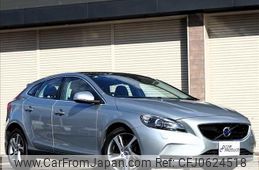 volvo v40 2016 -VOLVO 【名古屋 332ﾐ573】--Volvo V40 MD4204T--G2317829---VOLVO 【名古屋 332ﾐ573】--Volvo V40 MD4204T--G2317829-