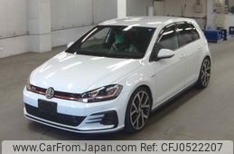 volkswagen golf-gti 2017 quick_quick_ABA-AUCHH_WVWZZZAUZJW082115