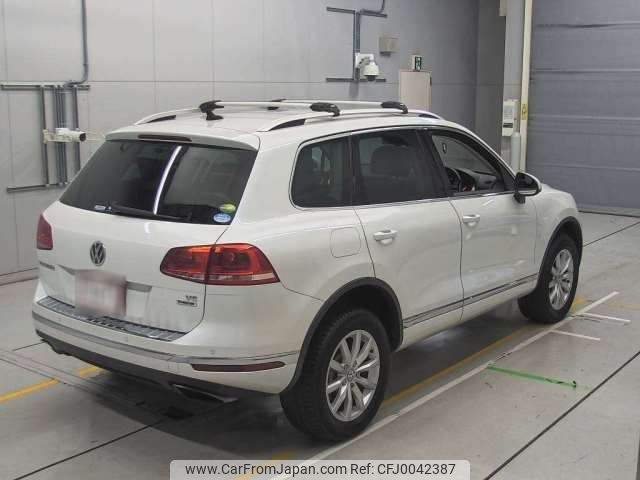 volkswagen touareg 2015 -VOLKSWAGEN--VW Touareg DBA-7PCGRS--WVGZZZ7PZFD011608---VOLKSWAGEN--VW Touareg DBA-7PCGRS--WVGZZZ7PZFD011608- image 2