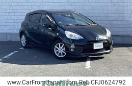 toyota aqua 2013 -TOYOTA--AQUA DAA-NHP10--NHP10-6239550---TOYOTA--AQUA DAA-NHP10--NHP10-6239550-