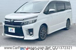 toyota voxy 2017 quick_quick_ZRR80W_ZRR80-0309567
