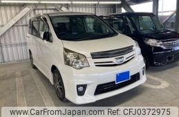 toyota noah 2010 -TOYOTA--Noah DBA-ZRR70W--ZRR70-0325693---TOYOTA--Noah DBA-ZRR70W--ZRR70-0325693-