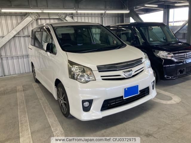 toyota noah 2010 -TOYOTA--Noah DBA-ZRR70W--ZRR70-0325693---TOYOTA--Noah DBA-ZRR70W--ZRR70-0325693- image 1