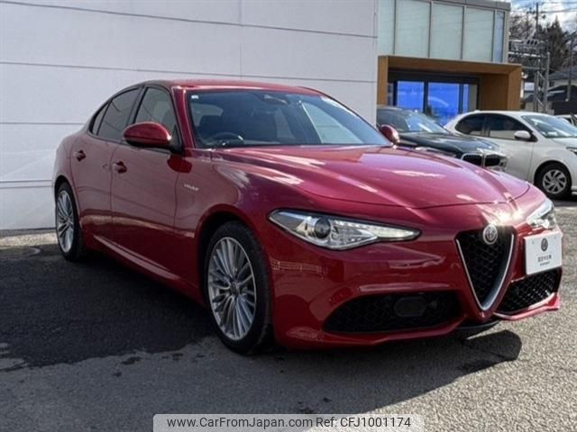 alfa-romeo giulia 2018 -ALFA ROMEO--Alfa Romeo Giulia ABA-95220--ZAREAELN8K7605763---ALFA ROMEO--Alfa Romeo Giulia ABA-95220--ZAREAELN8K7605763- image 2