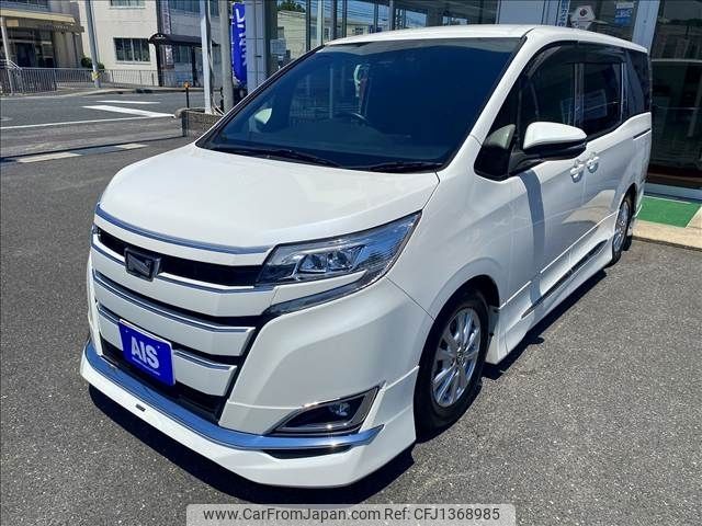 toyota noah 2018 -TOYOTA--Noah DBA-ZRR80G--ZRR80-0421324---TOYOTA--Noah DBA-ZRR80G--ZRR80-0421324- image 1