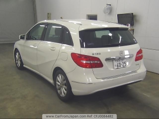 mercedes-benz b-class 2014 quick_quick_DBA-246242_WDD2462422J194199 image 2