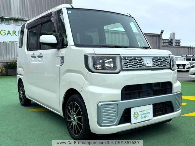 daihatsu wake 2015 CFJ1857639 image 1