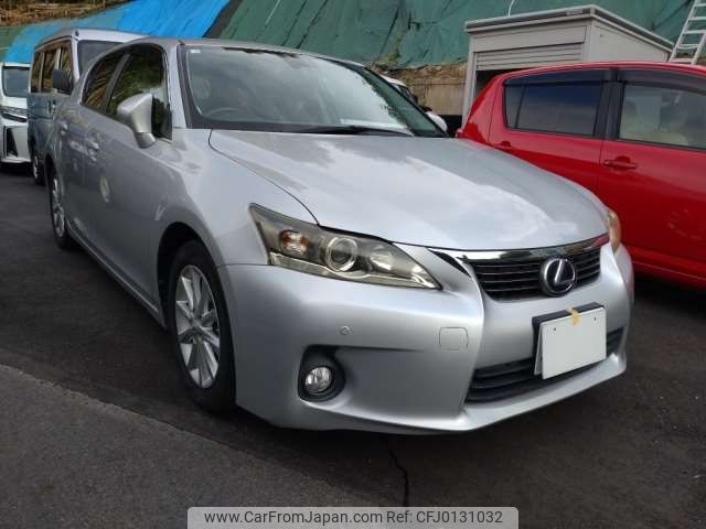 lexus ct 2012 -LEXUS 【三河 330ﾌ5533】--Lexus CT DAA-ZWA10--ZWA10-2121777---LEXUS 【三河 330ﾌ5533】--Lexus CT DAA-ZWA10--ZWA10-2121777- image 1