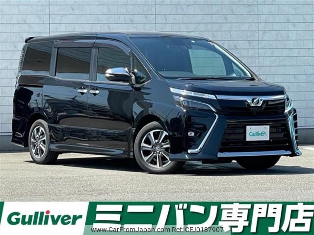 toyota voxy 2019 -TOYOTA--Voxy DBA-ZRR80W--ZRR80-0573073---TOYOTA--Voxy DBA-ZRR80W--ZRR80-0573073- image 1