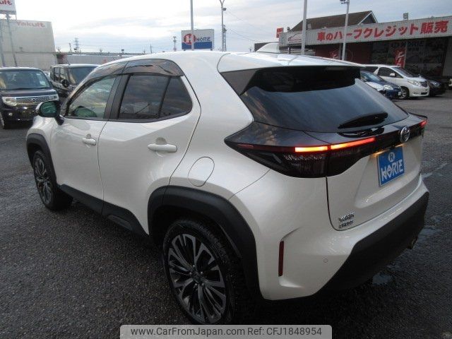 toyota yaris-cross 2020 CFJ1848954 image 2