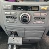 toyota voxy 2006 -TOYOTA--Voxy DBA-AZR60G--AZR60-3033621---TOYOTA--Voxy DBA-AZR60G--AZR60-3033621- image 20