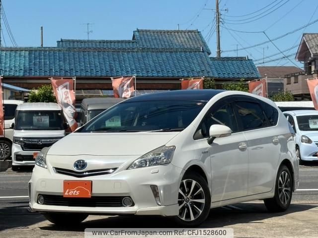 toyota prius-α 2012 CFJ1528600 image 1