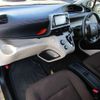 toyota sienta 2016 -TOYOTA--Sienta DAA-NHP170G--NHP170-7034875---TOYOTA--Sienta DAA-NHP170G--NHP170-7034875- image 17