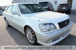 toyota crown 2000 CFJ1825708