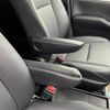 toyota esquire 2017 CARSENSOR_JP_AU6309719058 image 18