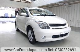 toyota ist 2005 ENHANCEAUTO_1_ea288669