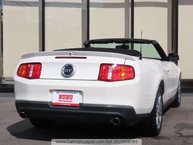 ford mustang 2010 CFJ1858785 image 2