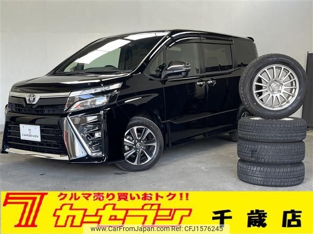 toyota voxy 2020 CFJ1576245 image 1