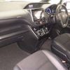 toyota noah 2016 CFJ1670622 image 5