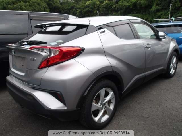 toyota c-hr 2017 -TOYOTA--C-HR DAA-ZYX10--ZYX10-2062195---TOYOTA--C-HR DAA-ZYX10--ZYX10-2062195- image 2