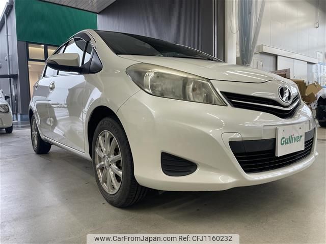 toyota vitz 2013 -TOYOTA--Vitz DBA-KSP130--KSP130-2071255---TOYOTA--Vitz DBA-KSP130--KSP130-2071255- image 1