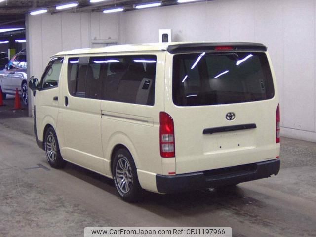 toyota regiusace-van 2011 quick_quick_LDF-KDH201V_KDH201-0086938 image 2
