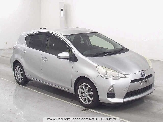 toyota aqua 2013 -TOYOTA--AQUA NHP10--2257368---TOYOTA--AQUA NHP10--2257368- image 1