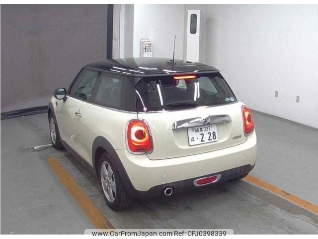 mini mini-others 2016 quick_quick_DBA-XM15_WMWXM520603A55953 image 2