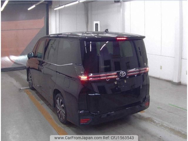 toyota voxy 2022 CFJ1563543 image 2
