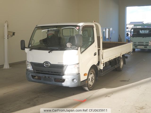 hino dutro 2017 -HINO--Hino Dutoro XZC710M-0003399---HINO--Hino Dutoro XZC710M-0003399- image 1