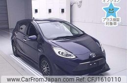 toyota aqua 2018 CFJ1610110