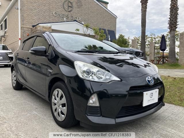 toyota aqua 2014 quick_quick_NHP10_NHP10-2354530 image 1